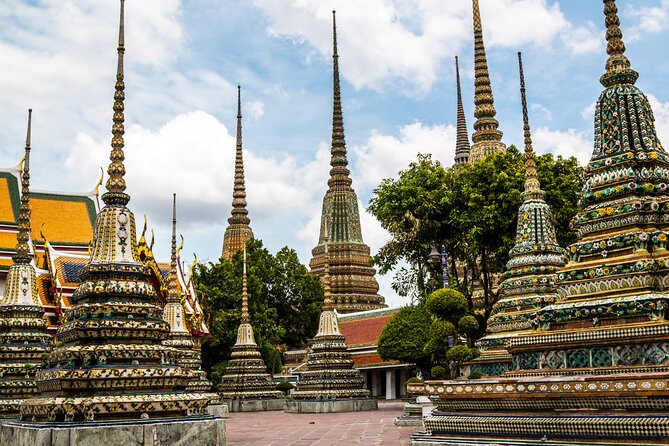 3-Hour Bangkok Walking Tour: Wat Pho and Wat Arun - Logistics that affect your comfort (more than you’d think)