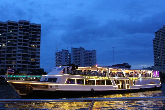 Amazing Chaophraya Dinner Cruise Experience - Chao Phraya at night: why this river route works
