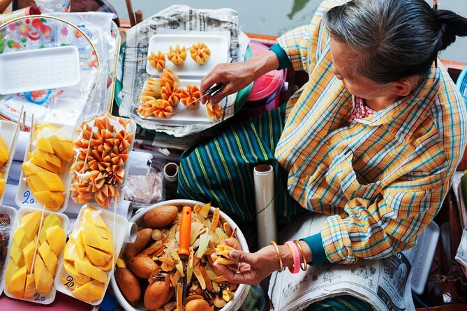 Amphawa Floating Market & Maeklong Railway Train Market Tour - Who should book this tour (and who might want a different option)