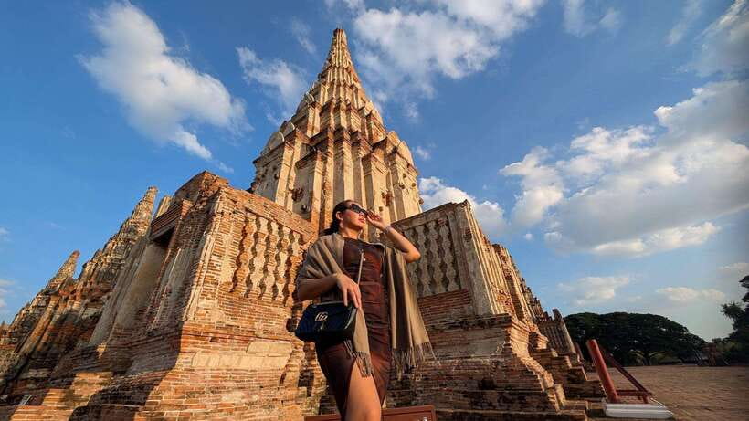 Ayutthaya: Private Boat Tour with Optional Temple Visits - Price and value: $41 per group up to 2, plus temple cash