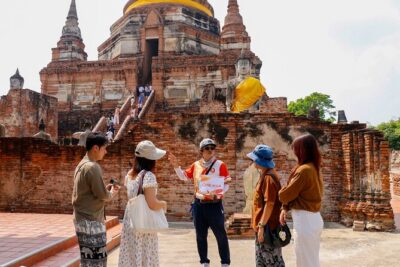Ayutthaya Summer Palace and Temples Day Tour from Bangkok - Meeting at Central World: Timing and Dress Rules You Shouldn’t Ignore