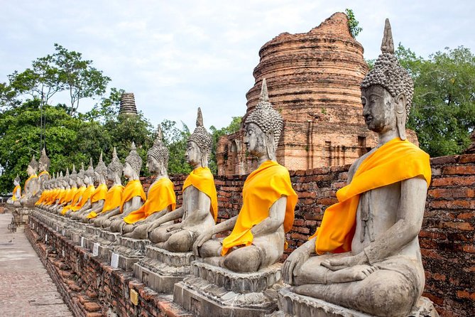 Ayutthaya Sunset Tour: Iconic Temples & Scenic River Boat Ride - Chao Phrom Market: a local break that keeps the day human