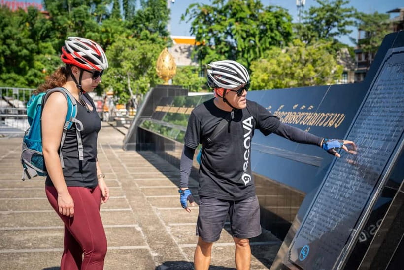 Bangkok: Backstreets and Historic Temples Bike Tour - Key Things to Know Before You Go
