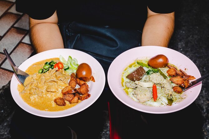 Bangkok: Backstreets Food Tour with 15+ Tastings - Chinatown on your feet: why this route feels smarter