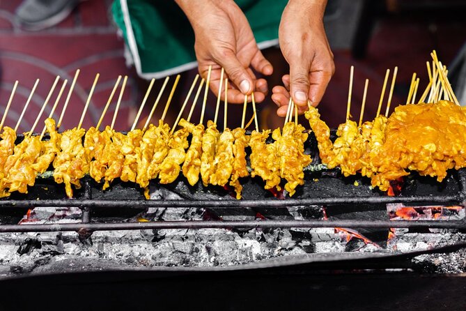 Bangkok: Backstreets Food Tour with 15+ Tastings - The Shanghai Mansion start: simple, practical, and close to the action
