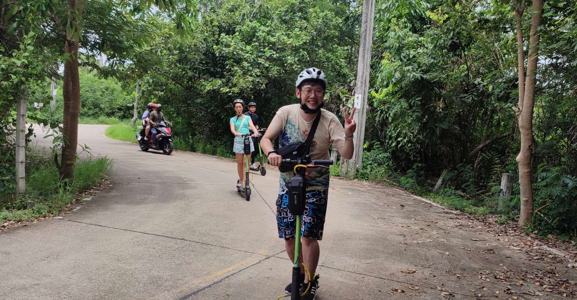 Bangkok: Bang Kachao E-Scooter Jungle Tour - Crossing to Bang Kachao’s Green Lung from Khlong Toei