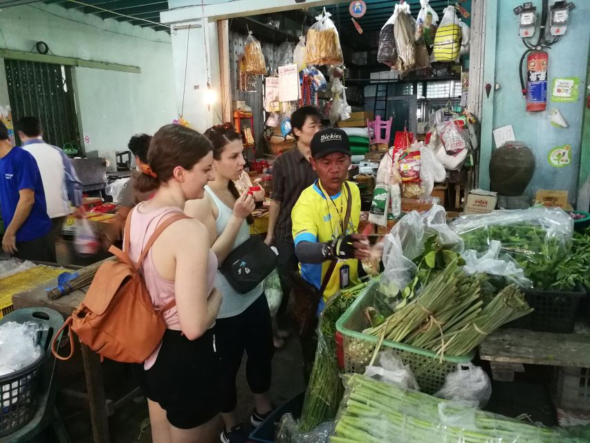 Bangkok: Bike and Canal Boat Tour with Lunch - Wat Paknam Phasi Charoen and Wat Ko: the temple stops with meaning, not just photos