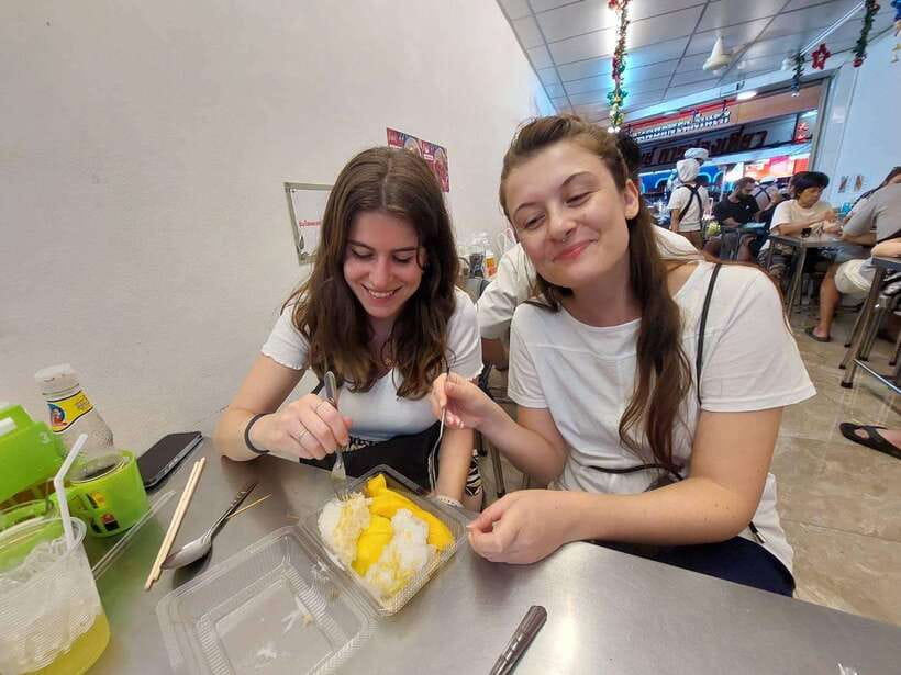 Bangkok: Chinatown Food Tour with Michelin Food Stalls - Who This Tour Is Best For (and Who Should Skip It)