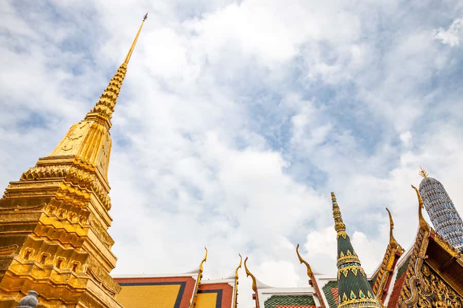 Bangkok: City Highlights Temple and Market Walking Tour - Price and Value: Is $42 for Royal Temples a Fair Deal?