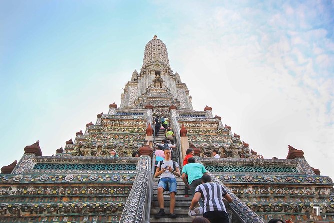 Bangkok City Highlights Tour: Grand Palace & Three Iconic Temples - Dress code and temple etiquette: the rule that saves your day
