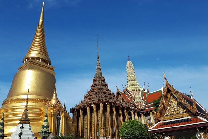 Bangkok Combo: Tuk Tuk App Pass, Chao Phraya Boat & E-sim - Sukhumvit: malls, Terminal 21, and a wider city feel