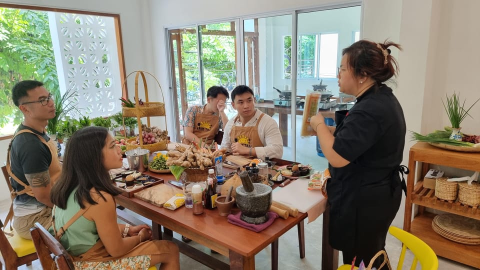 Bangkok: Cooking Class + Tuk Tuk Ride + Market Tour - The four dishes: what you’ll cook and what to focus on
