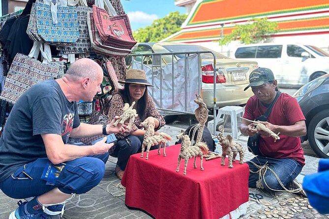 Bangkok Day Tour: Food, Temple & Tuk-Tuk - Tuk-tuk logistics: pickup, small group size, and pacing