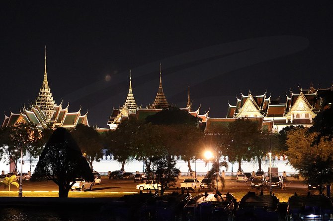 Bangkok Dinner Cruise on the Chao Phraya River - Entertainment on the Water: Thai Classical Dance and Live Music