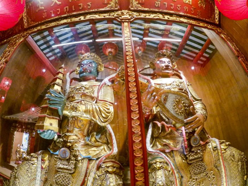 Bangkok: Discover a Taste of Chinatown – 2 Hr Walking Tour - Chinatown at night: why this 2-hour format works