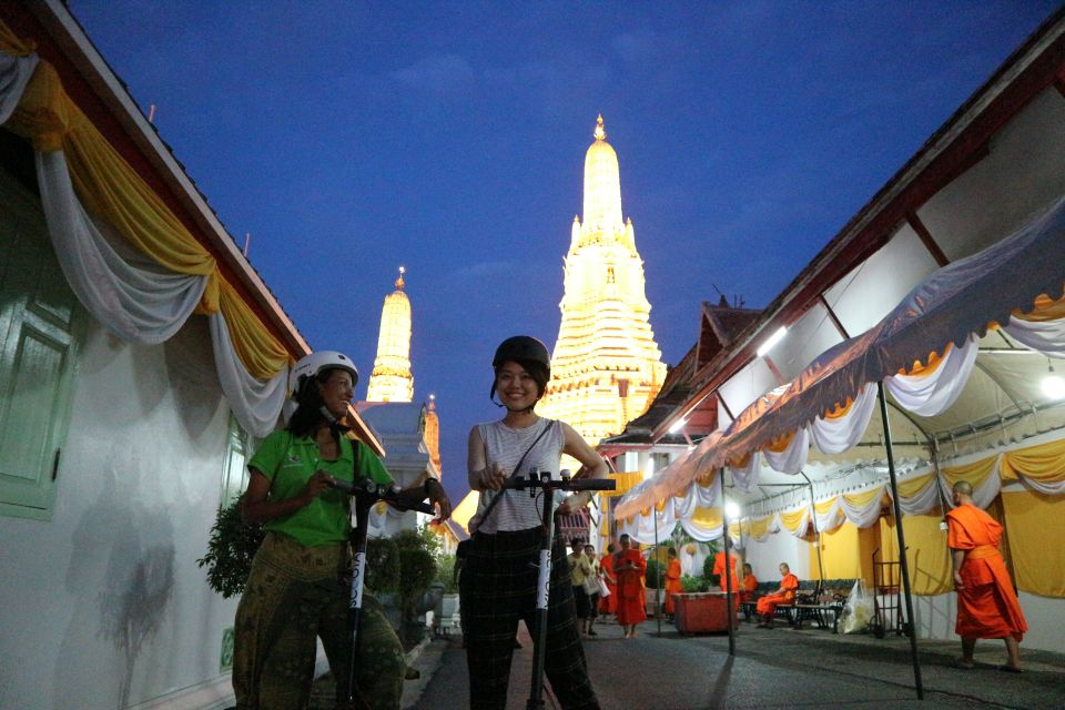 Bangkok: E-Scooter Night Tour with Local Street Food - Getting started at Jamming Thailand: training, helmets, and real confidence