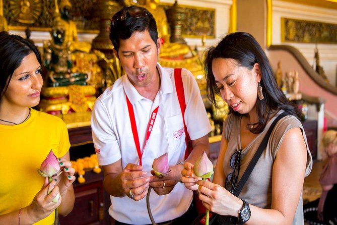 Bangkok Electric Tuk Tuk: Thonburi, Wang Lang & Food Tour - Electric tuk-tuk in Bangkok: why this route feels better