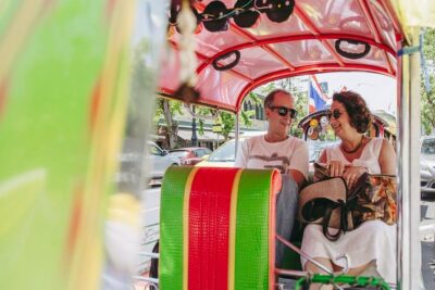 Bangkok Electric Tuk Tuk: Thonburi, Wang Lang & Food Tour - Where you meet and how the afternoon starts (Sanam Chai)