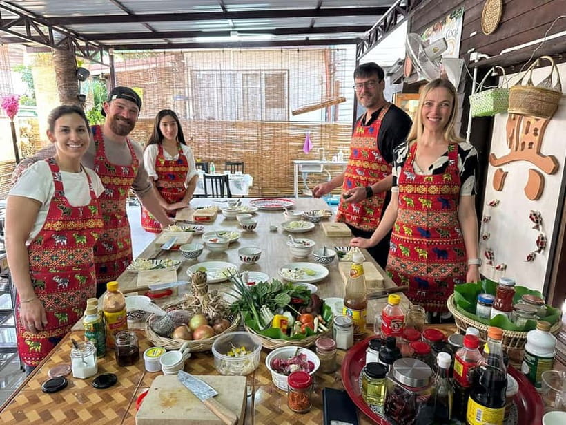 Bangkok: Favourite Thai Flavors Cooking Class by Smart Cook - Entering a Two-Story Teak-Wood Thai House in Bangkok