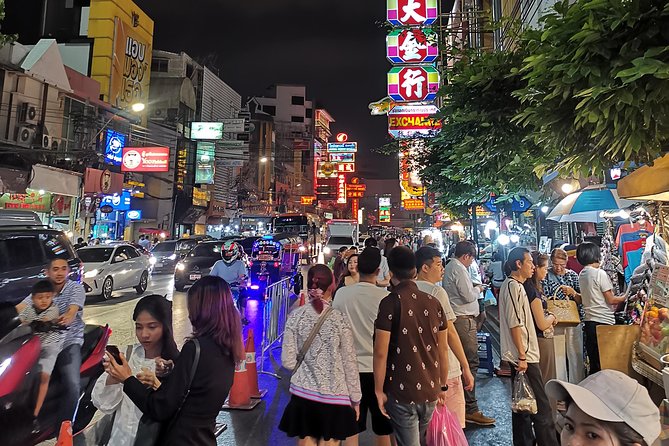 Bangkok Food Tour By Night - Your guide can make or break the experience