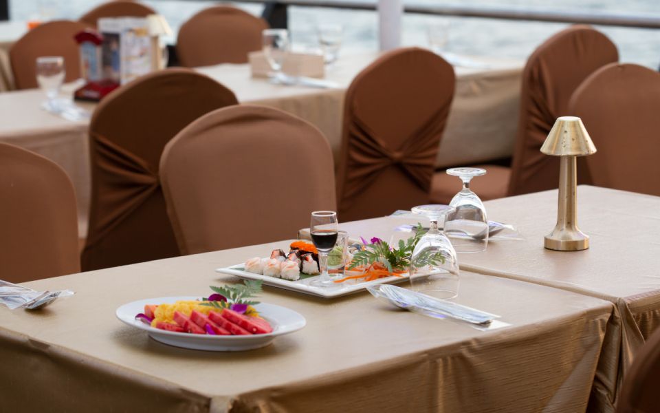 Bangkok: Grand Chao Phraya Dinner Cruise with Live Show - Key highlights worth planning for