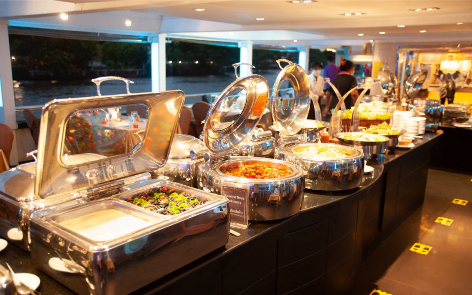 Bangkok: Grand Chao Phraya Dinner Cruise with Live Show - Why a Chao Phraya dinner cruise beats rushing around Bangkok at night