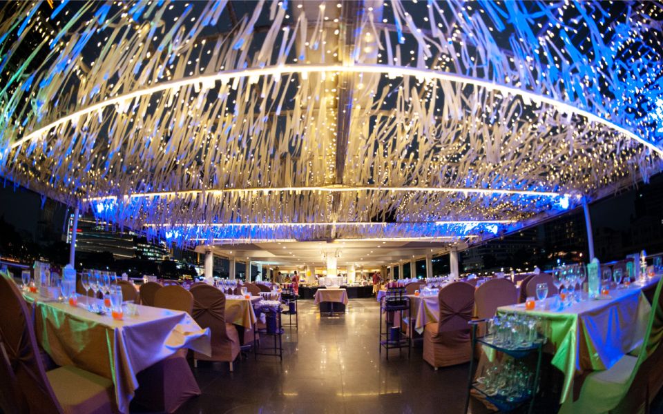 Bangkok: Grand Chao Phraya Dinner Cruise with Live Show - The river route: Temple of Dawn, Grand Palace views, and the Rama VIII Bridge