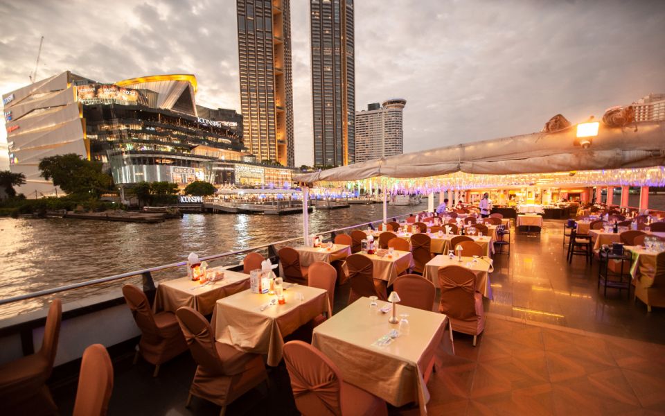 Bangkok: Grand Chao Phraya Dinner Cruise with Live Show - Who should book this cruise (and who should think twice)