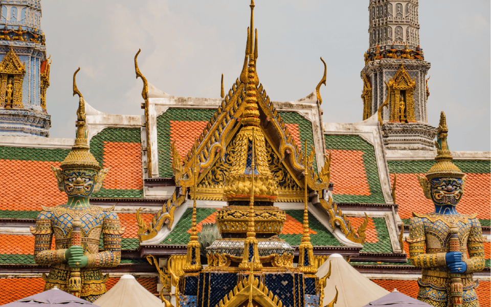 Bangkok: Grand Palace Skip-the-Line Entry Ticket - Mani Nopparat Gate: the skip-the-line part that saves your day