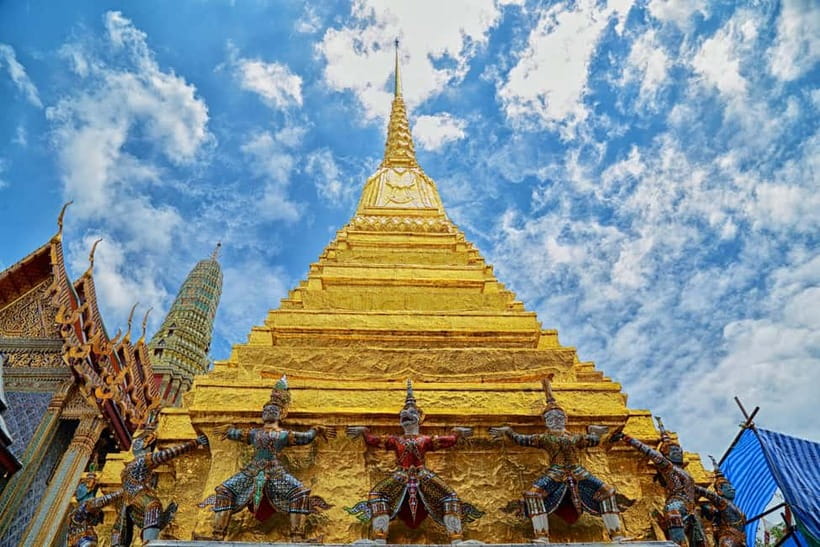 Bangkok: Grand Palace, Wat Pho, Wat Arun Sacred & Local Tour - A fast route through Bangkok’s top temples and Pak Khlong Talat
