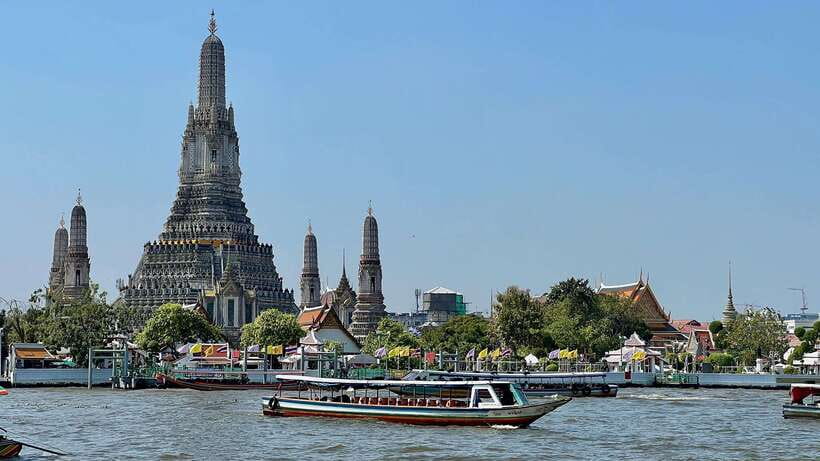 Bangkok: Longtail Boat Canal Tour to Wat Arun - The Canal Segment: Khlong Bang Luang Artist House Stop