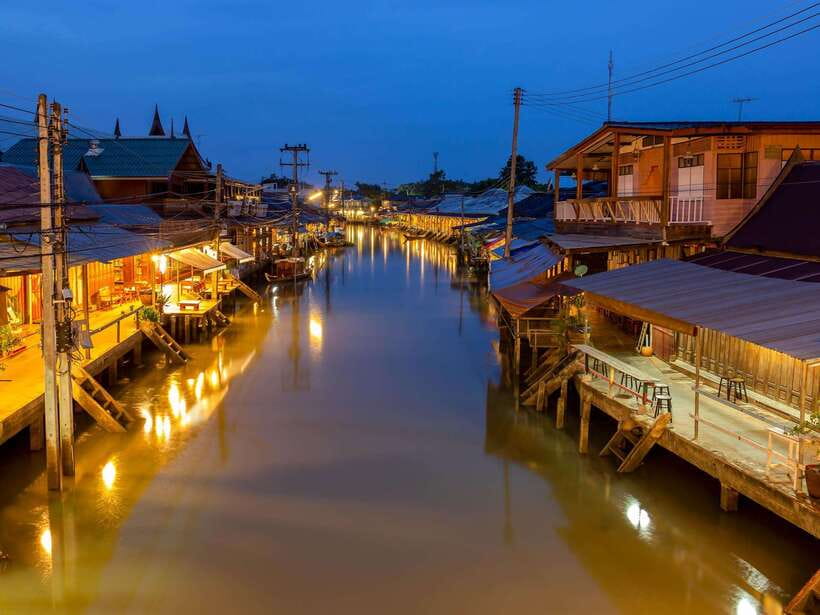 Bangkok: Maeklong Railway & Amphawa Floating Market Day Trip - GSTC-Certified and Responsible: What That Means in Real Life