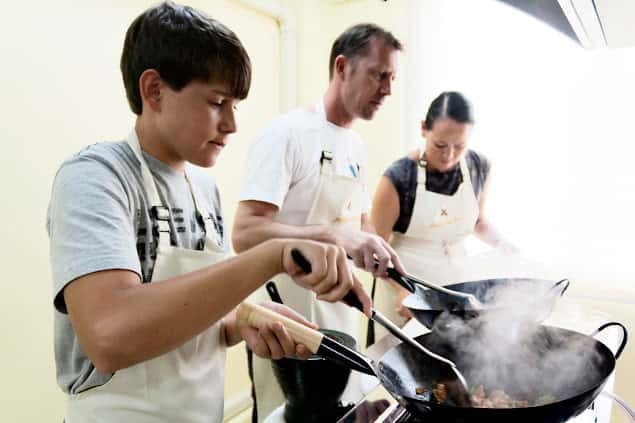 Bangkok: Maliwan Thai Cooking Class with Market Tour - Key Points to Know Before You Go