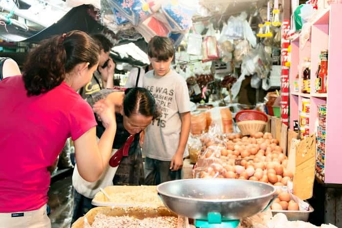 Bangkok: Maliwan Thai Cooking Class with Market Tour - English Instruction With Real Hands-On Help