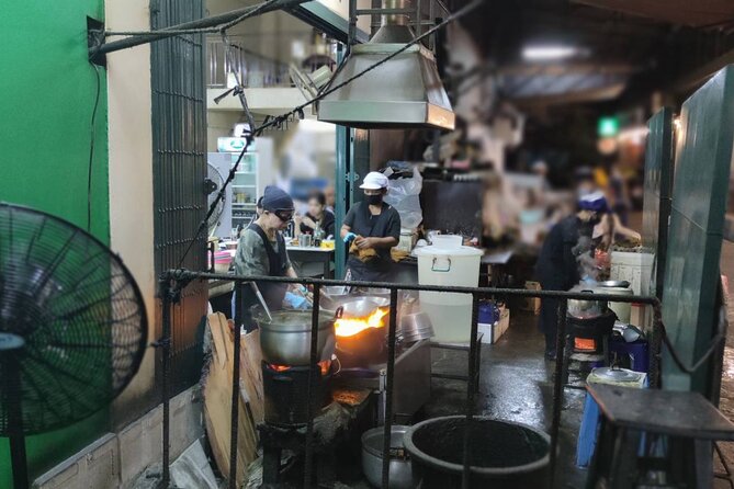Bangkok: Michelin Guide Street Food Tour by Tuk Tuk - Crab-Fried Rice With Lime, Chilies, and Fish Sauce