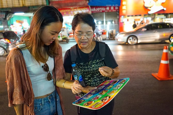 Bangkok Night Michelin Foodie Tour in Chinatown with 15+ tastings - Getting There: Wat Mangkon Start and a Clean Way to Join
