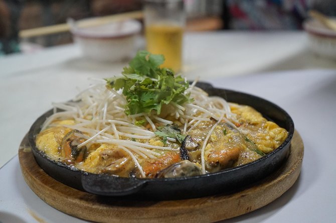Bangkok Night Michelin Foodie Tour in Chinatown with 15+ tastings - Group Size, Noise Level, and Crowd Reality on Yaowarat Nights