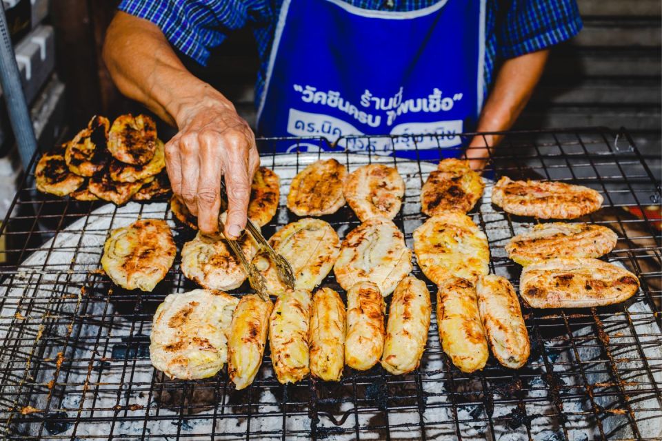 Bangkok: Old Siam Food Tour with 15+ Tastings - Tuk-tuk hopping in Old Siam: fun transport, real neighborhoods