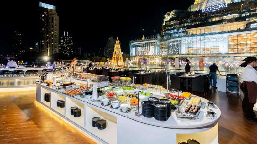 Bangkok: Opulence Luxury Dinner Cruise with Hotel Transfer - The river route: what you’ll see passing along the Chao Phraya