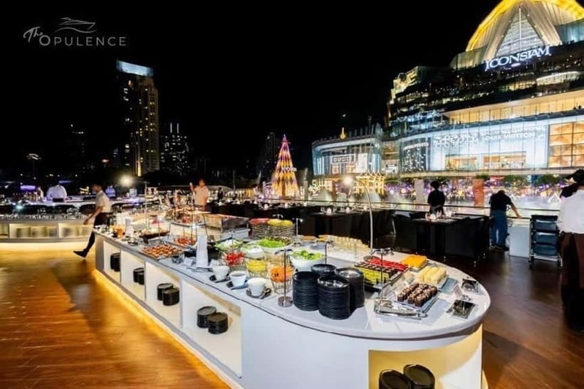 Bangkok: Opulence Luxury River Dinner Cruise - Buffet Dinner: Thai Flavors Plus Western Comfort