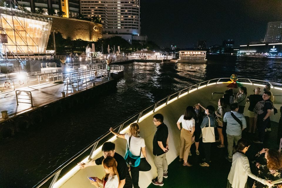 Bangkok: River Dinner Cruise on the Chao Phraya Princess - Getting to Iconsiam and finding your pier without losing your mind