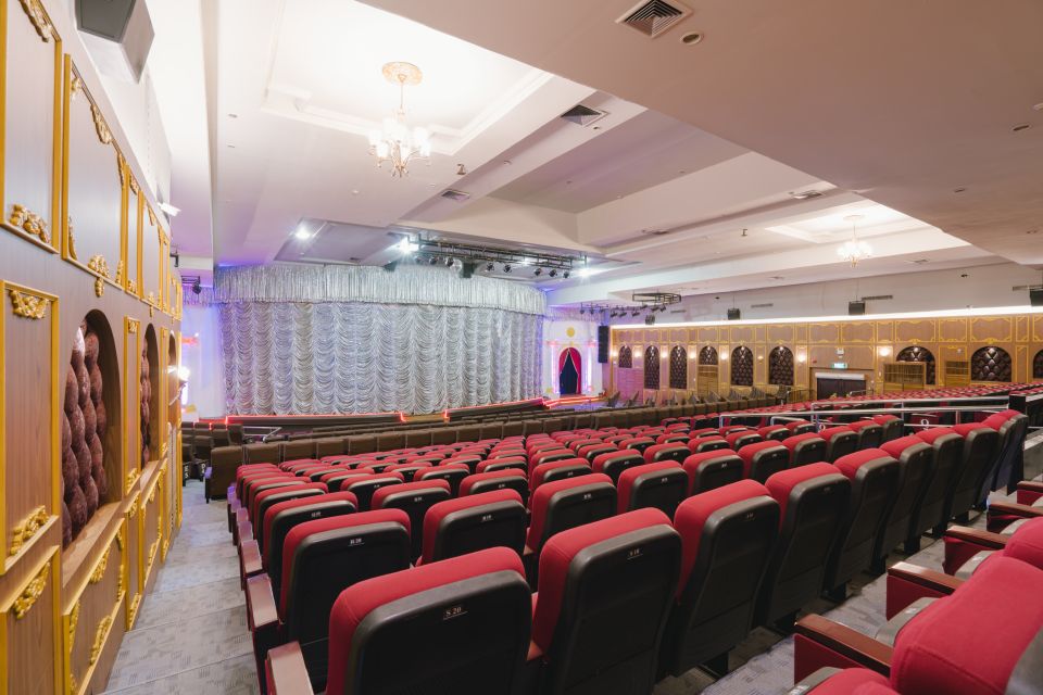 Bangkok: Skip-the-Line Golden Dome Cabaret Show Tickets - Key things to know before you go