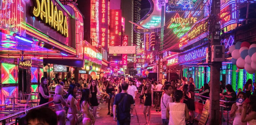 Bangkok: Soi Cowboy, Nana, Soi 11, Rooftops, Clubs & Go Go’s - Dress Code and Rules: Simple Things That Save Your Night
