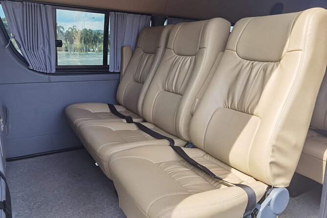 Bangkok Suvarnabhumi Airport Private Transfer – Toll Included - Finding your driver quickly in Suvarnabhumi’s arrival maze