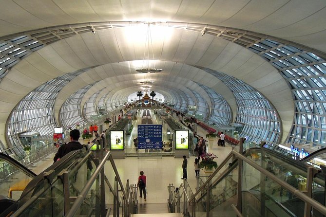 Bangkok Suvarnabhumi Airport VIP Fast-Track Lane Service - What You Actually Get on Arrival: Guided Immigration and Help With Paperwork