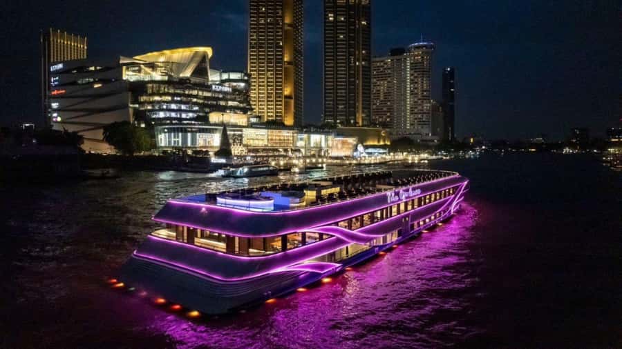 Bangkok: The Opulence Buffet Dinner Cruise with Live Band - Boarding at Icon Siam: where the night starts smooth or not