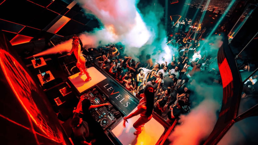 Bangkok: The Speakeasy, Rooftop & Iconic Venues Pub Crawl - Above Eleven rooftop: sunset energy and city views without the fuss