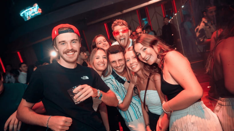 Bangkok: The Speakeasy, Rooftop & Iconic Venues Pub Crawl - Don’t Open The Fridge: the speakeasy stop that changes the pace