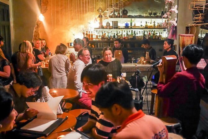 Bangkok Tuk Tuk Night Tour with food & drinks in Siam & Silom - The alcohol rules you should actually know