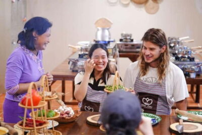 Bangkok: White Lotus Thai Cooking Class with Market Tour - Where White Lotus Thai Cooking School Fits in Your Bangkok Day